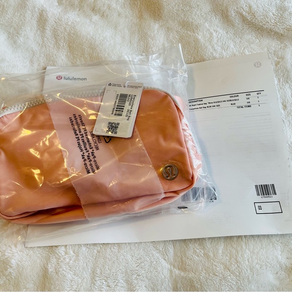 LAST ONE Pretty n Pink Bundle Stanley Tumbler Peach Tie Dye & Lululemon Belt bag - Picture 12 of 16